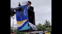 Viral Pernikahan Unik di Cirebon, Ucapkan Janji Setia di Atas Crane Hidrolik PJU<
