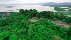 Benteng Otanaha Jejak Kuno Gorontalo, Kisah Kepahlawanan Naha Sang Penemu Benteng<