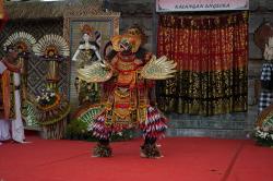 Sanggar Seni Majalanggu Suguhkan Cerita Arja Cupak di Revitalisasi Kesenian Klasik