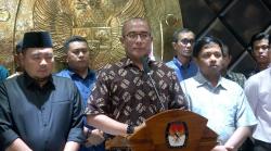Presiden Jokowi Resmi Berhentikan Tidak Hormat Hasyim Asy'ari dari KPU