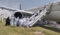 Darurat! Roda Pesawat Saudia Terbakar, Ratusan Penumpang Dievakuasi Pakai Perosotan