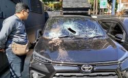 Viral Avanza di Malang Lawan Arah hingga Tabrak Sejumlah Pengendara Dirusak Warga