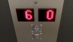 Viral, Pria Ini Terjebak 2 Hari di Lift Rumah Sakit Tak Makan dan Minum