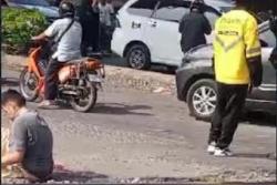 Ngeri! Pria di Bandarlampung Gagal Tabrakkan Diri ke Kereta Api, Tangan Putus<