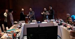 Burhanuddin Abdullah Ditunjuk Jadi Komut PLN, Andi Arief Komisaris