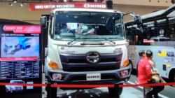 Hino Luncurkan Driving School di GIIAS 2024, Cetak Pengemudi Truk dan Bus Profesional