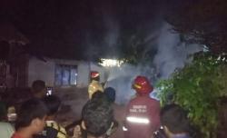 Kesal Tak Diberi Uang Rp2.000, ODGJ di Bogor Bakar Rumah Warga 