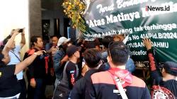 Unjuk Rasa Buntut Vonis Bebas Ronald Tannur di PN Surabaya Ricuh