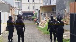 Terduga Teroris di Batu Berencana Lakukan Bom Bunuh Diri di 2 Tempat Ibadah<