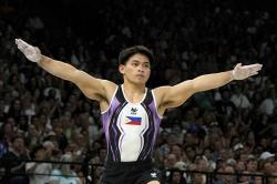 Filipina Borong 2 Emas Olimpiade 2024 Paris dari Atlet Senam Carlos Edriel Yulo