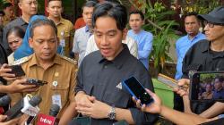 Gibran Tanggapi Jokowi Minta Maaf: Itu Hal Biasa