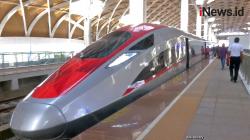 Perjalanan Kereta Cepat Whoosh Sempat Terhenti 10 Menit, KCIC Buka Suara