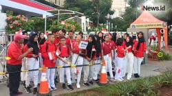 Jelang Kirab Bendera Pusaka, Ratusan Pelajar Mulai Penuhi Jalan Sudirman