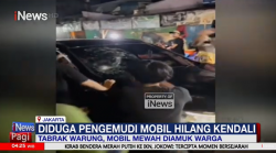 Detik-Detik Mobil Diamuk Massa usai Tabrak Warung di Cengkareng