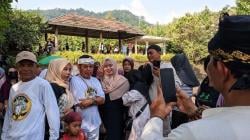 Viral Pria Mirip Dedi Mulyadi, Mengaku Sudah Ribuan Kali Diajak Warga untuk Swafoto