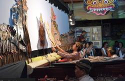 Senandung Dewi Kemenparekraf dan Desa Wisata Wayang Sidowarno Hadirkan Butuh Sidowarno Shadow Puppet Festival 2024