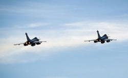 2 Jet Tempur Rafale Angkatan Udara Prancis Tabrakan di Udara