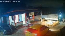 Oknum TNI Serang Petugas Pos Pam Bersama di Batam Terekam CCTV, 1 Orang Berseragam Dinas<