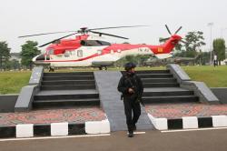 Ribuan Personel TNI Polri Jaga Ketat Kompleks Parlemen, Helikopter Kepresidenan Siaga