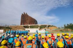 PLN Gelar Apel Siaga, Pastikan Kesiapan Upacara HUT RI-79 di IKN Esok Hari