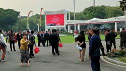 Masyarakat Mulai Padati Istana Merdeka Jakarta jelang Upacara HUT ke-79 RI 