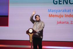 Menko Airlangga: Gencarkan Orkestrasi Program Inklusi Keuangan Menuju Target 98 Persen di 2045