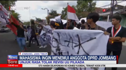 Unjuk Rasa Mahasiswa Jombang Kecam Revisi UU Pilkada