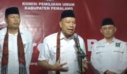 Ditemani 3 Serigala, Calon Bupati Pemalang Vicky Prasetyo Suarakan Revolusi<