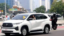 Harga dan Spesifikasi Innova Zenix yang Dipakai Paus Fransiskus