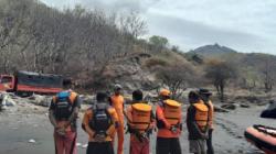 Jatuh dari Tebing Tanjung Atadei, Nelayan di Lembata NTT Hilang Terseret Arus Laut<