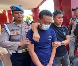 Gasak Uang Rp110 Juta, Perampok Agen Bank di Bandung Ditangkap<