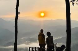 Melihat Keindahan Alam Negeri di Atas Awan Citorek Lebak Banten