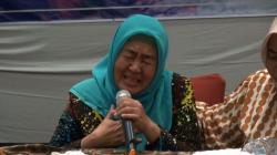 Tangis Ibunda dr Aulia Risma Minta Keadilan, Ceritakan Kepedihan Ditinggal Anak dan Suami<