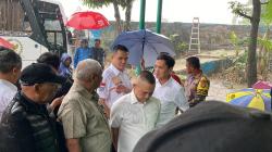 DPR Cek Lokasi Penemuan 7 Mayat Remaja di Kali Bekasi, Gali Informasi Warga