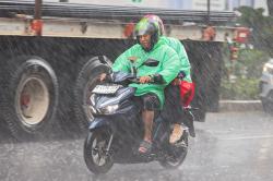 Waspada! BMKG Ingatkan Ancaman Cuaca Ekstrem di Sejumlah Daerah hingga 16 Agustus