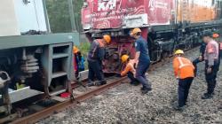 Truk Terobos Palang Pintu Tertabrak Kereta Api di Bantul, KAI Akan Tempuh Proses Hukum<