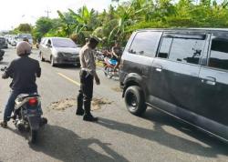 Kecelakaan di Jalur Trans Luwu, 2 Pemotor Tewas Dilindas Honda Brio<