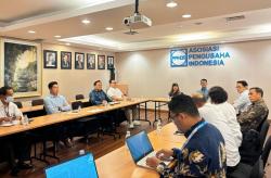 Diskusi Rencana Pemerintah Memindahkan Pelabuhan Impor ke Wilayah Timur Indonesia