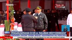 Presiden Jokowi Terima Penganugerahan Brevet Kehormatan Hiu Kencana