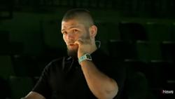 Khabib Nurmagomedov Kirim Pesan Tegas untuk Jon Jones yang Baru Pensiun, Isinya Bikin Terenyuh! 