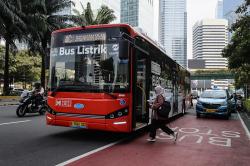 TransJakarta Tambah 200 Unit Bus Listrik