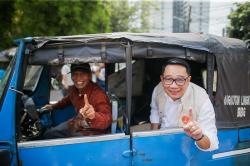 Ridwan Kamil Blusukan, Jajal Layanan Pengobatan Gratis di Kebon Jeruk