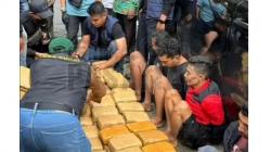 BNNP Sumbar Tangkap 5 Orang di Pasaman dan Tanah Datar, Sita 600 Kg Ganja Kering<