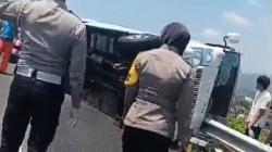 Minibus Rombongan Santri Kecelakaan di Semarang, Perjalanan Menuju Acara MTQ di Unissula<