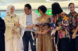 Kolaborasi di Jakarta Fashion Week 2024