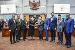 Legenda Catur Indonesia Ditunjuk Jadi Ketua Komisi I DPR