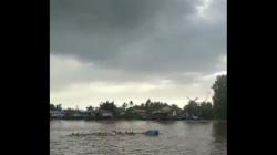 Kapal Bawa Rombongan Santri Tenggelam di Banjar Kalsel, 2 Orang Hilang<