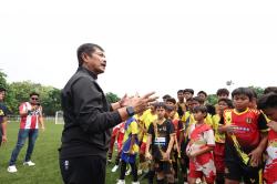 Media Cup 2024 Super Seru! Indra Sjafri Berikan Coaching Clinic 