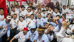 Jokowi Resmi Dukung Ridwan Kamil-Suswono lewat Deklarasi Projo
