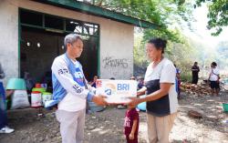 BRI Peduli Bantu Korban Terdampak Erupsi Gunung Lewotobi Laki Laki